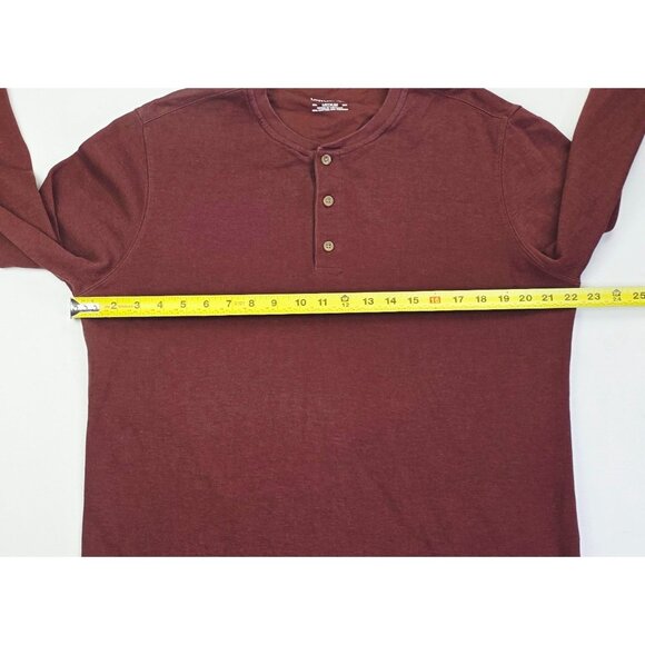 Untuckit Size Medium Mens Chocolate Brown Long Sleeve Pullover Logo Tag Henley - Picture 3 of 10